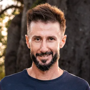 Damien Hill